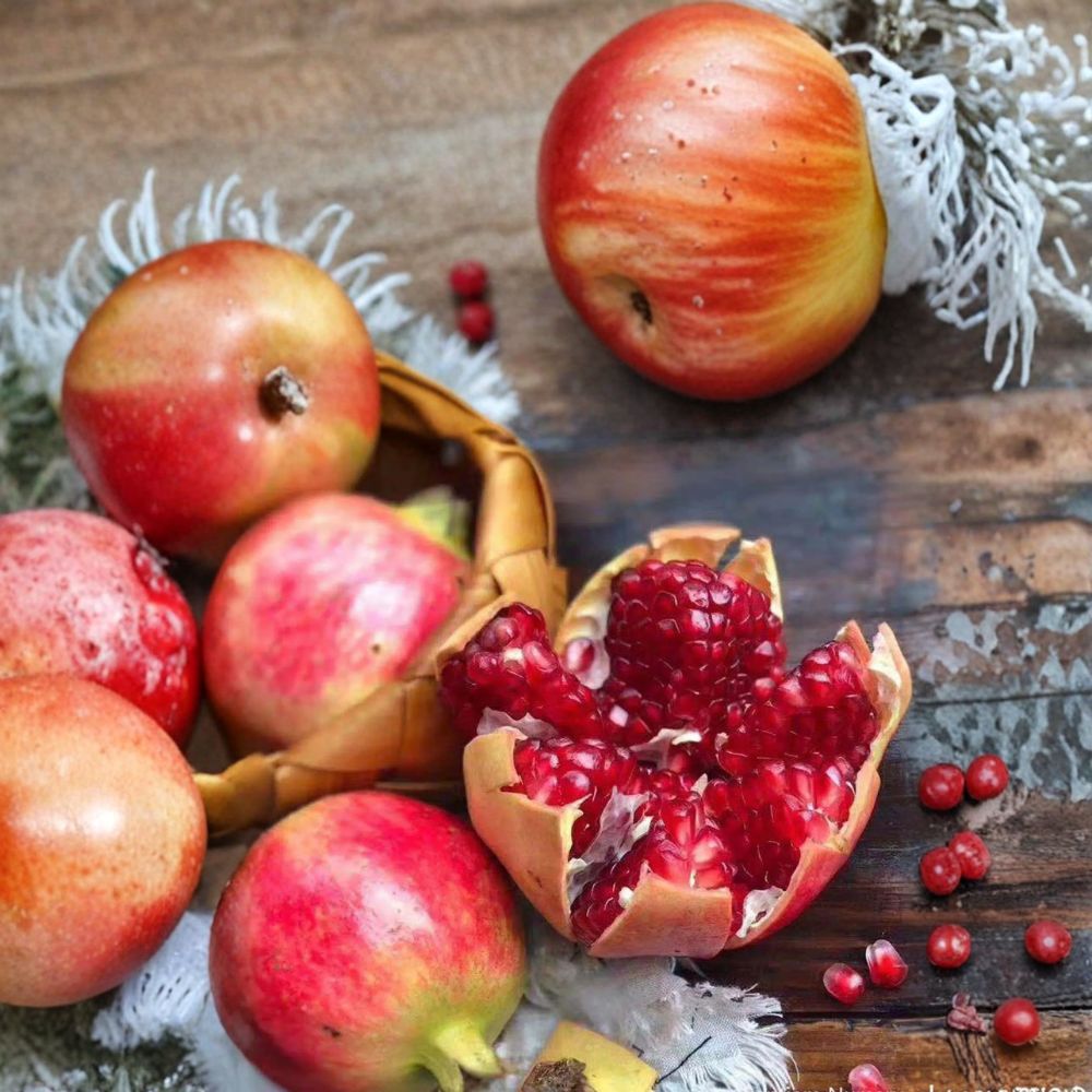 Tunisian Soft-Seed Pomegranate Plant – Punica granatum Live Tree for Edible Garden, Sweet Nearly Seedless Fruit, High Juice Yield
