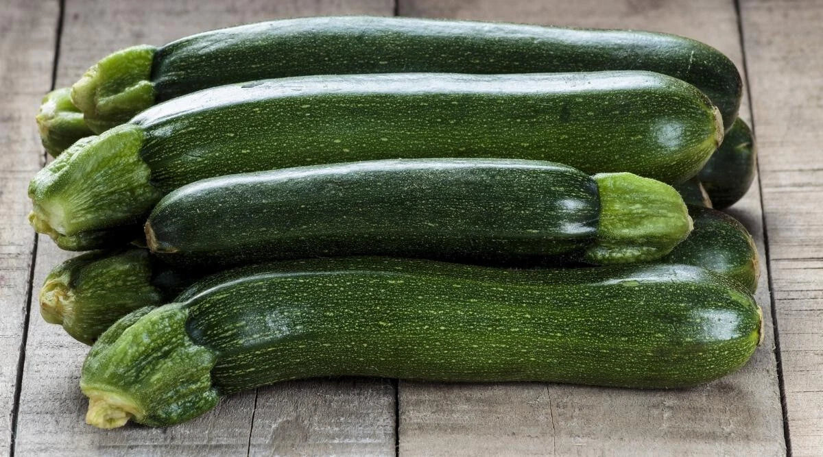 Spineless Perfection Zucchini Seeds - Heirloom Cucurbita pepo, Non-GMO, Full Sun, Easy Harvest, Organic Gardening, 25+ Seeds, USA Grown
