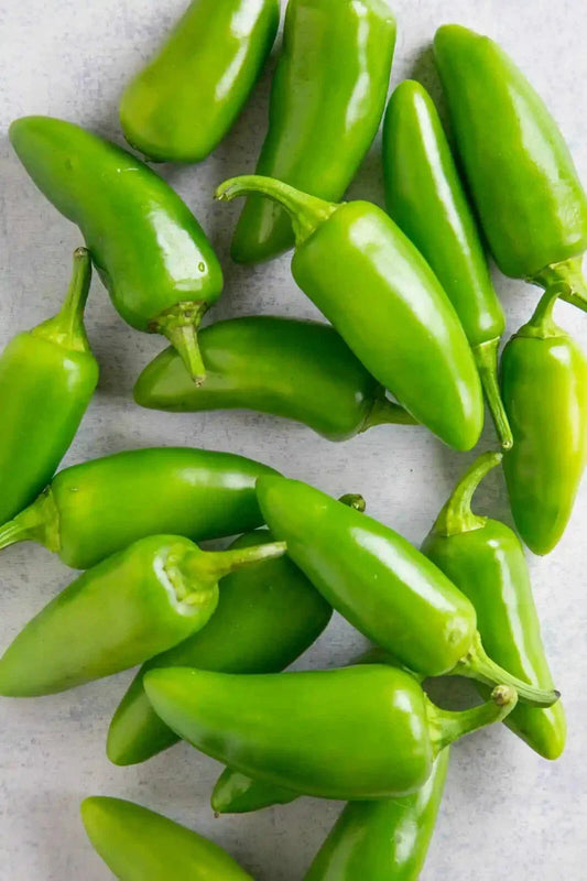 Jalapeno Pepper Seeds Pack of 10 - Heirloom Capsicum annuum for Spicy Garden Growth - Non-GMO, Indoor & Outdoor Planting